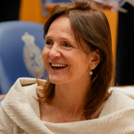 Wie is de partner van politica Nicolien van Vroonhoven