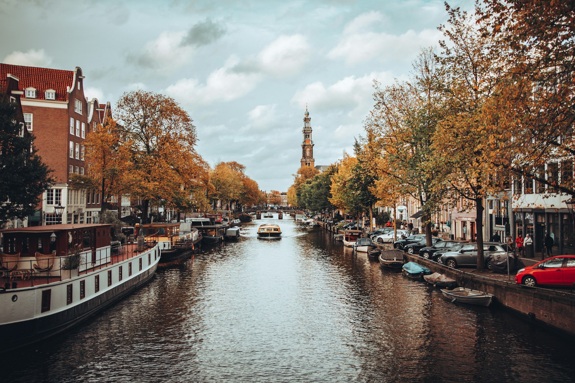 Bijzondere evenementen op het water in Amsterdam